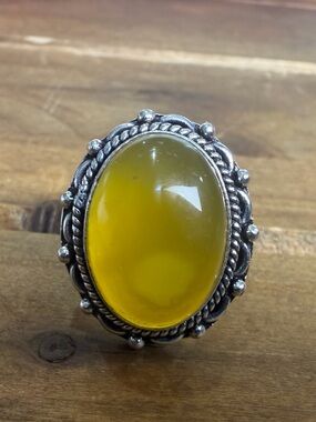 Vintage Style Yellow Chalcedony Gemstone Ring Women Size 7 Unique Silver 925